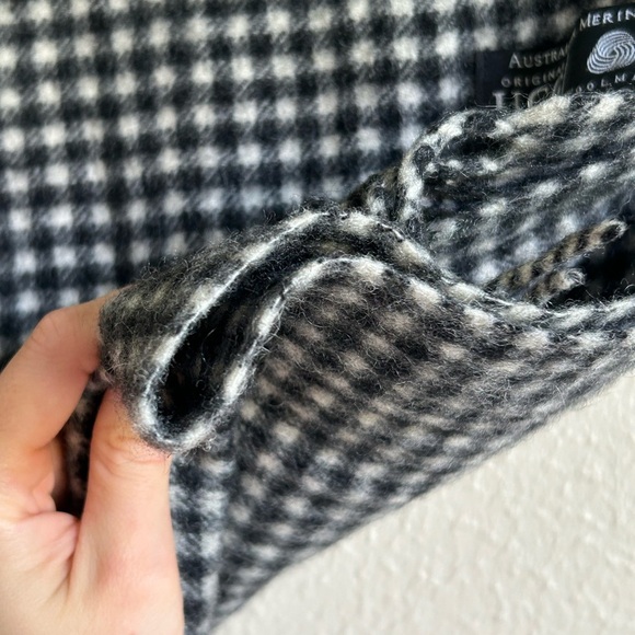 Original UGG Australian merino plaid scarf - Picture 3 of 4